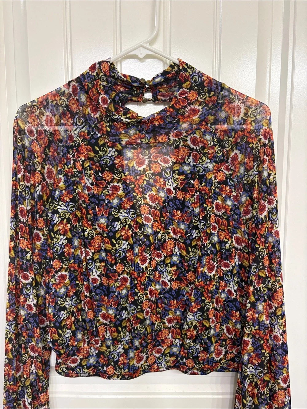 Free People‎ all dolled up floral cropped blouse Size Medium